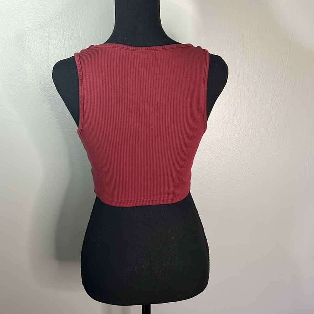 Maroon Scoop Neck Croptop - Picture 2 of 2